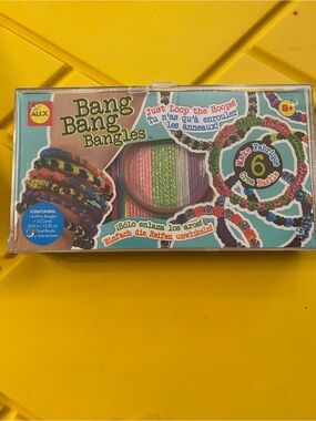 Bang Bang Bangles Bracelet Making Kit - Assorted Bright Colors